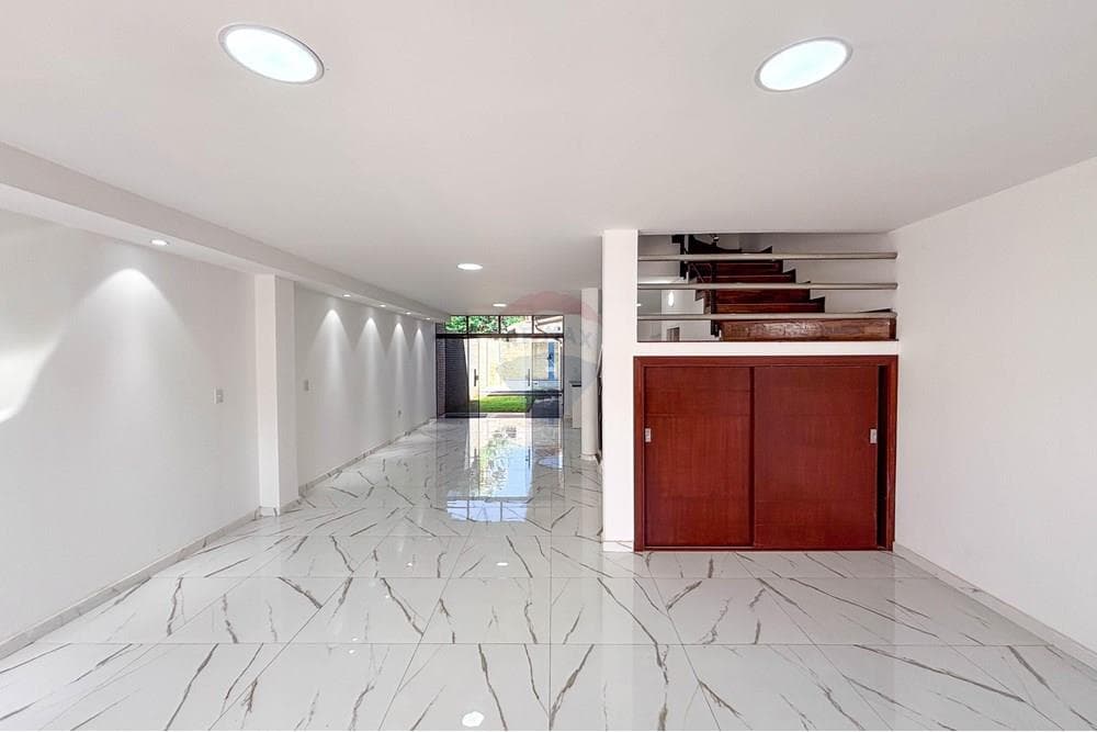 Duplex a estrenar Fernando de la Mora zona norte