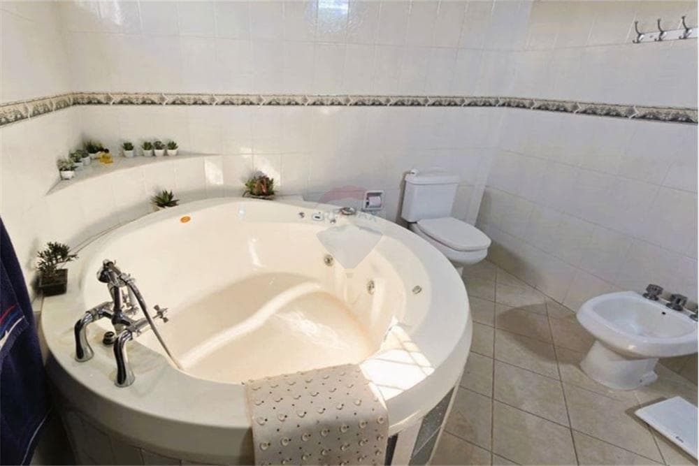 Residencia en esquina - venta - San Lorenzo, foto 4