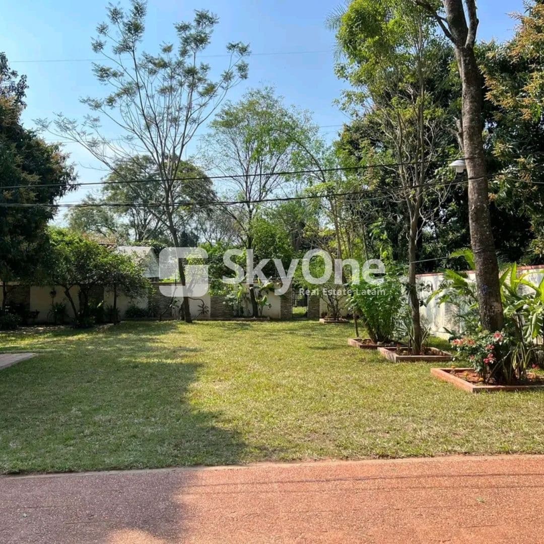 En venta casa de 4 habitaciones y amplio jardin en itaugua, foto 5