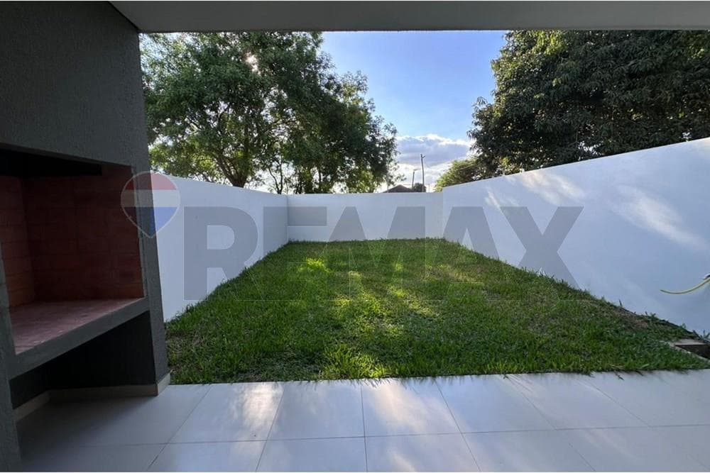 Casa - Venta - Luque, Central, Paraguay, foto 4