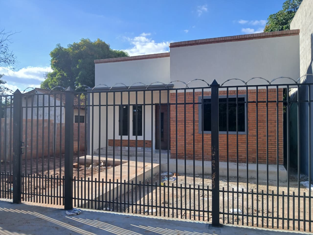 Casa a estrenar en Capiatá ruta 2