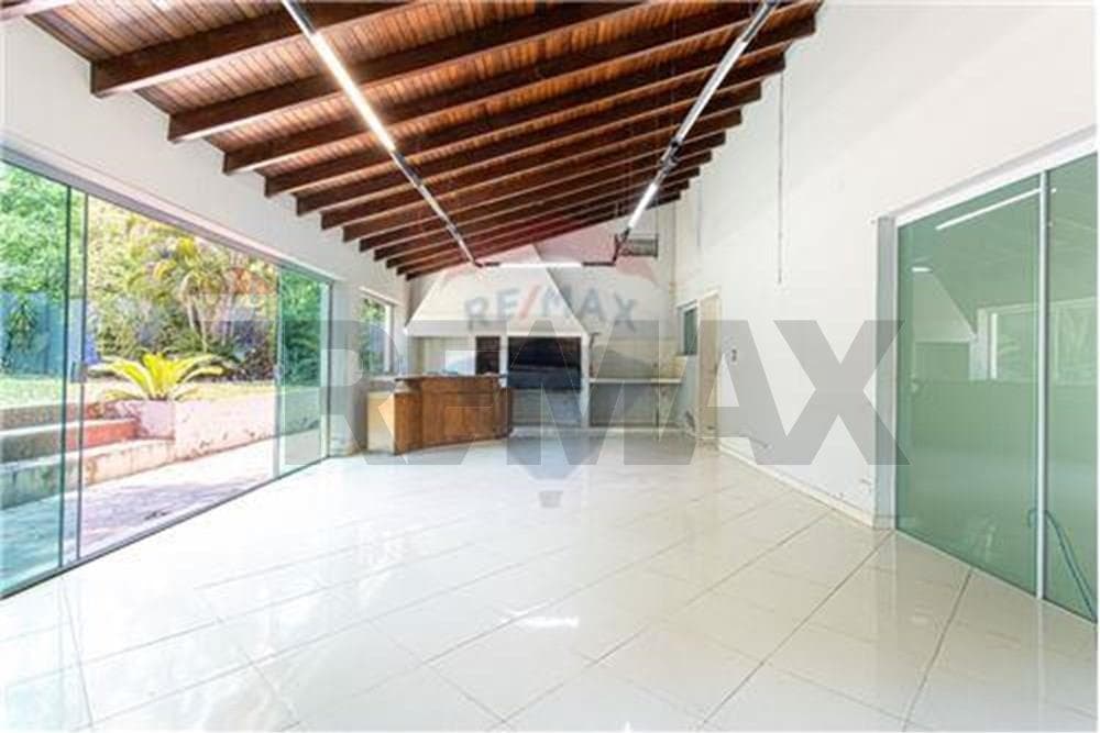 propiedad sobre Avda. Paseo del Yacht, foto 4