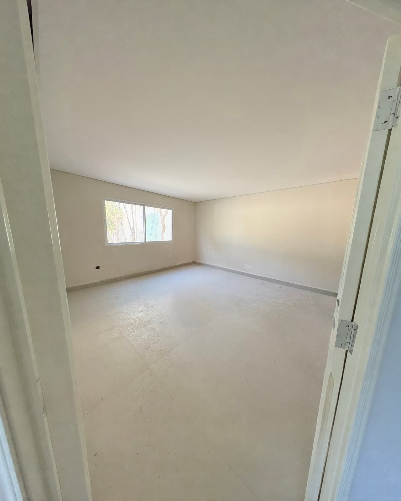 Residencia de 6 habitaciones-zona club centenario...!!!, foto 5