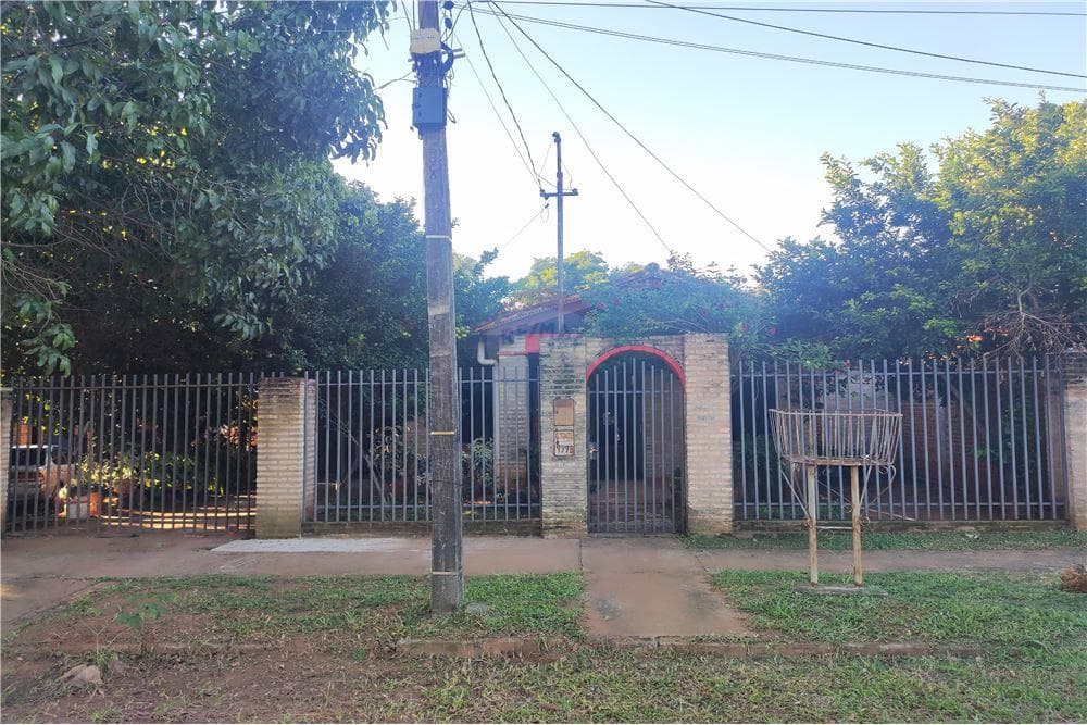 En venta casa en laurelty - Luque, foto 3