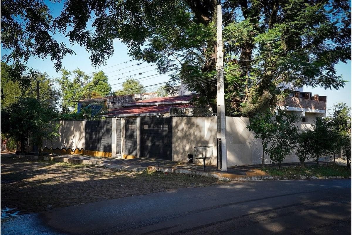 Vendo Casa + Departamento Independiente