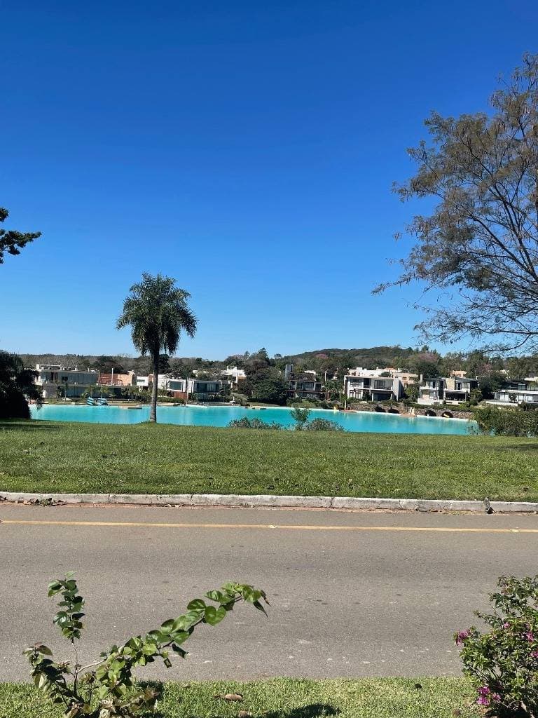 En venta hermoso lote en condominio en aqua village altos cordillera, foto 3