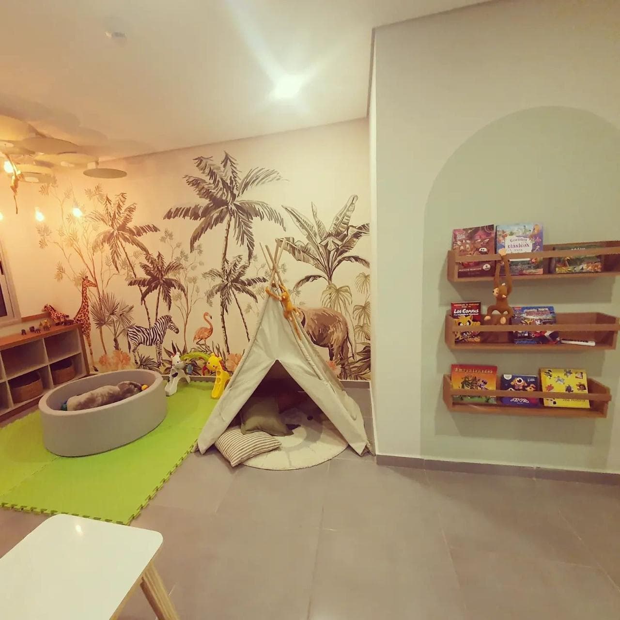 Departamento amoblado en forvm molas lopez, foto 1