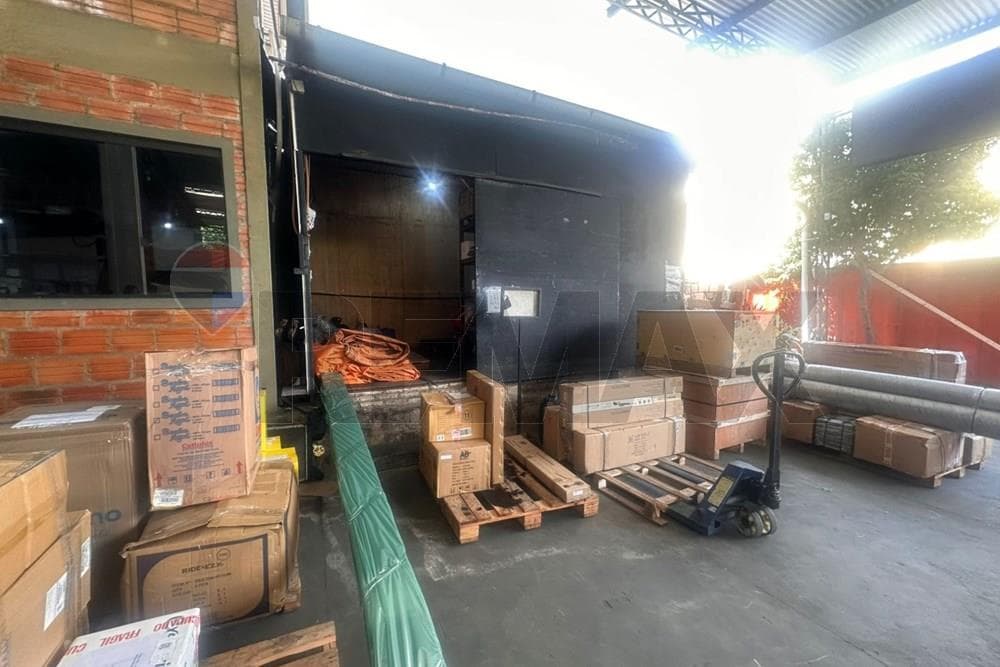 EN ALQUILER | depósito tinglado con oficinas Barrio Villa Aurelia, Asunción, foto 2