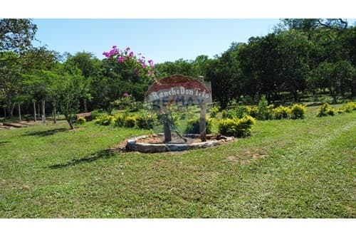 Casa Quinta de 2 hectáreas en Caacupe abarca el cerro, foto 3