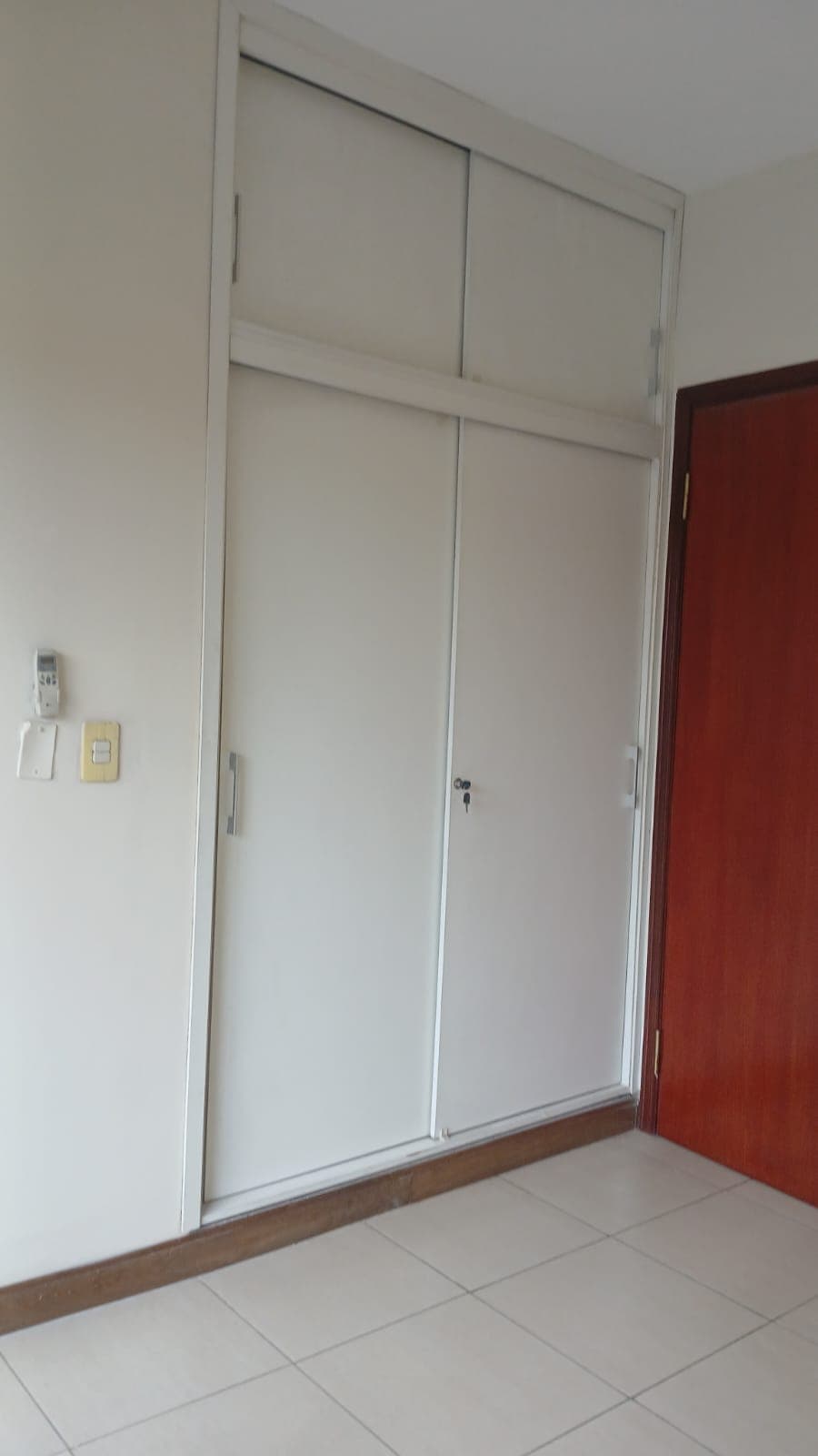 DEPARTAMENTO Kubitchek a pasos del ex seminario — foto 2
