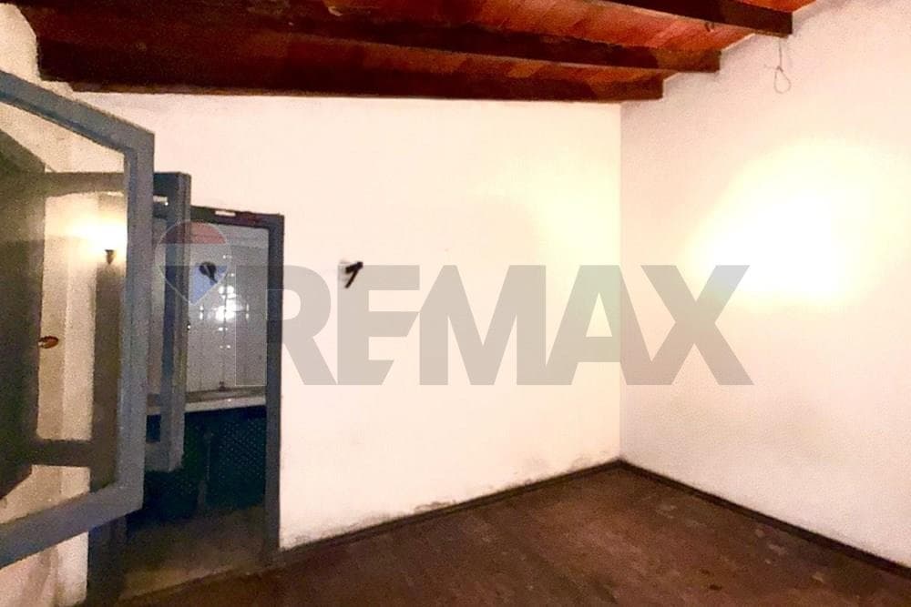 Terreno con construcción a refaccionar en Lambaré, foto 5