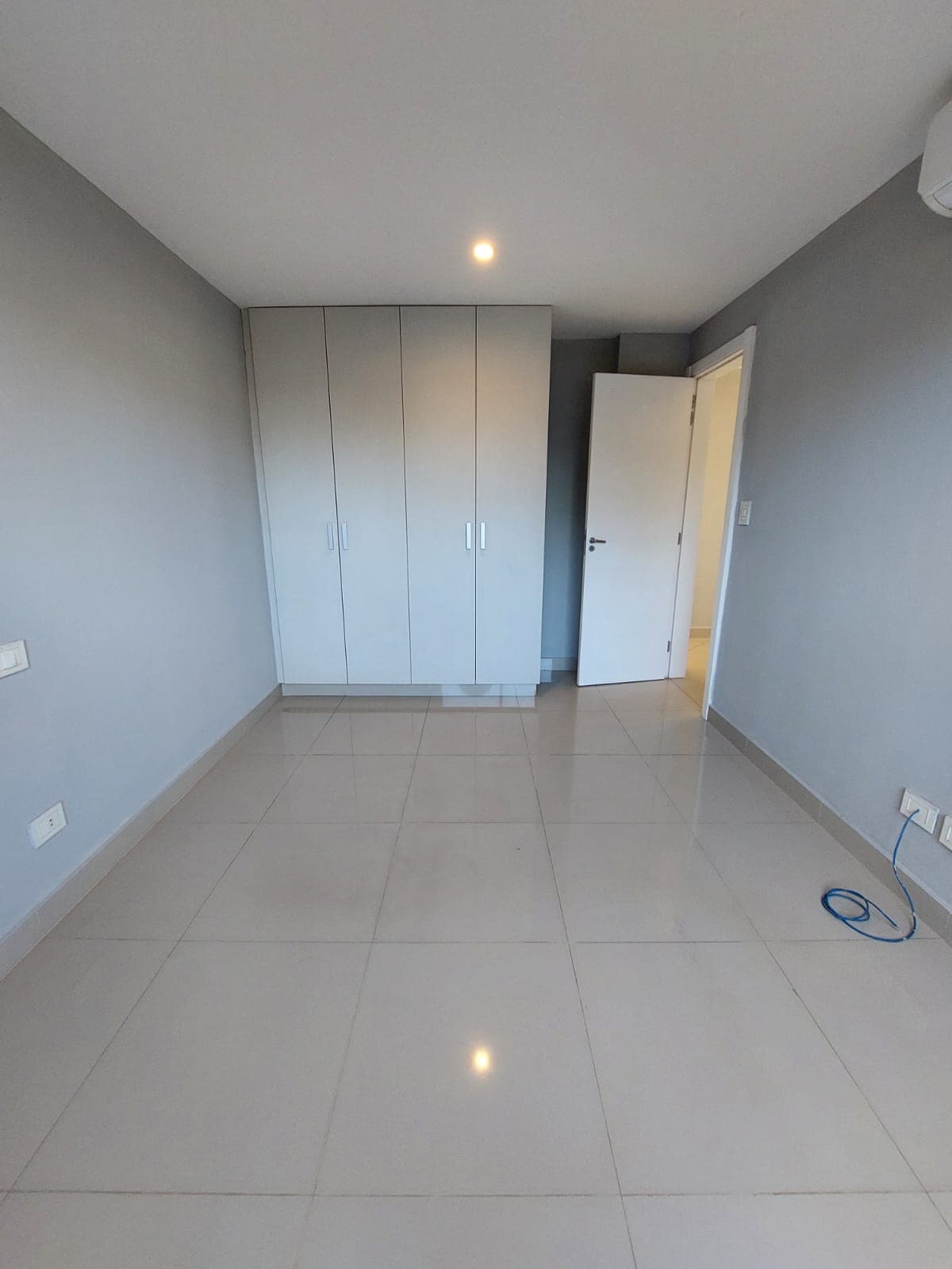 Departamento de 3 habitaciones con patio. PB. Condominio Moravia — foto 4