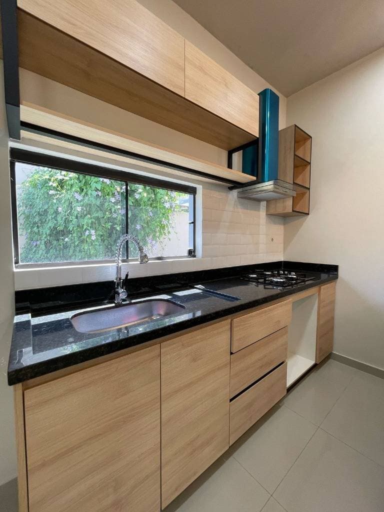 Amplio duplex en Luque, foto 2