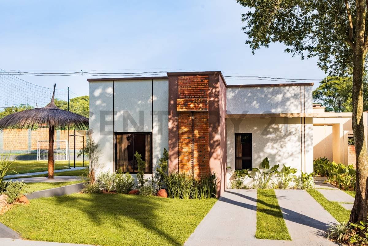 de Casa Dúplex en Luque, Central — foto 1