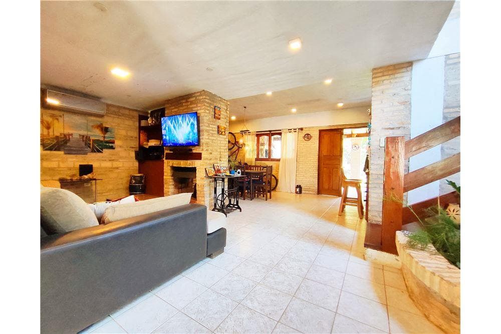 Hermosa casa en lambare de 4 habitaciones — foto 2