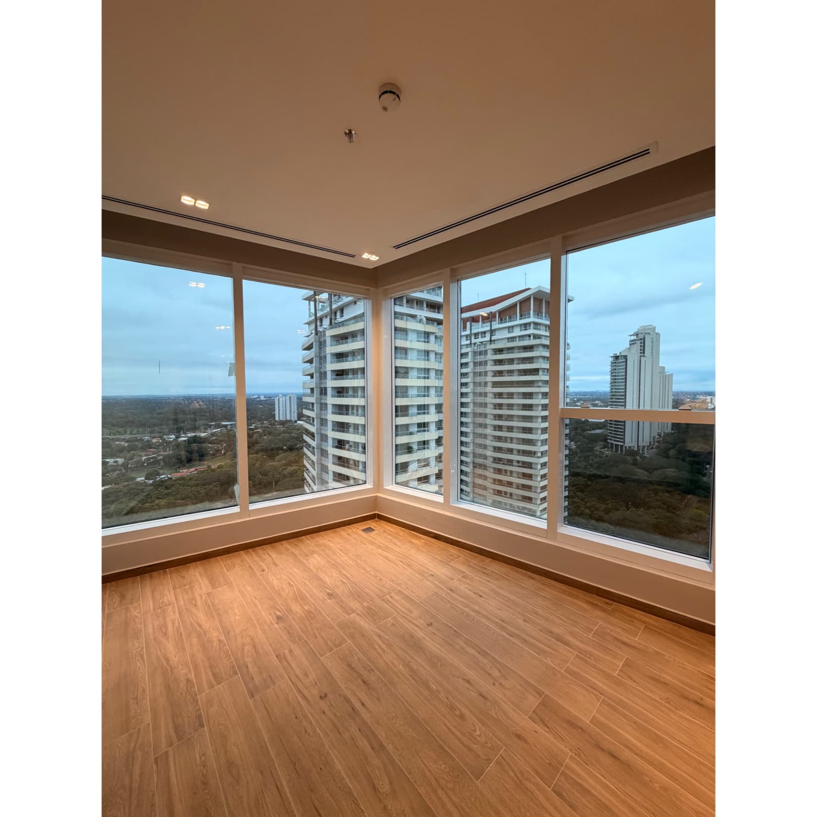 Exclusivo duplex en edificio The Address, foto 3
