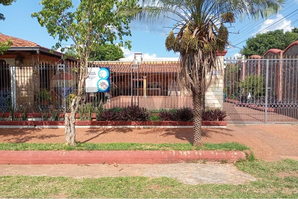 Casa - Venta - Luque, Paraguay, foto 2