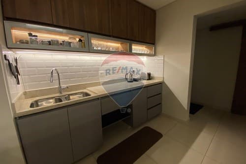 En alquiler departamento amoblado en Villa Morra, foto 4