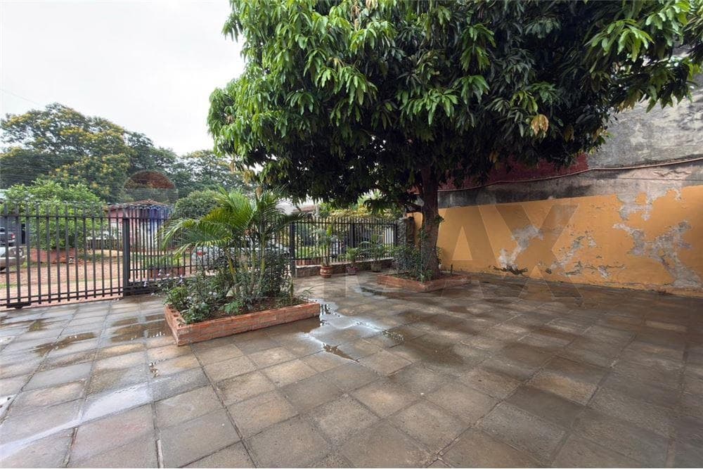 Casa a Renovar en Terreno de 481 M2 en Zona Conmebol - Luque, foto 5