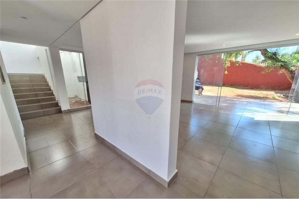 Casa con patio en Loma Merlo, foto 4