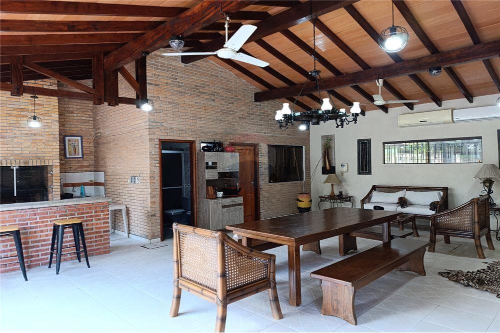 Hermosa y amplia residencia en Fernando de la Mora, foto 4
