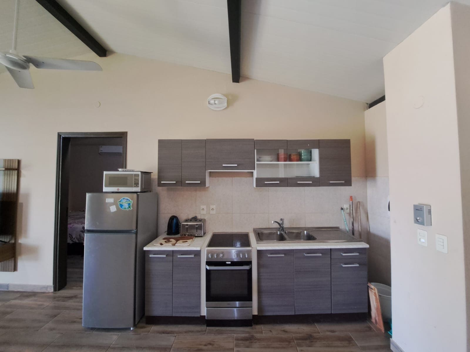 Encanto en aregua 4 cabañas amobladas 644m2, foto 4