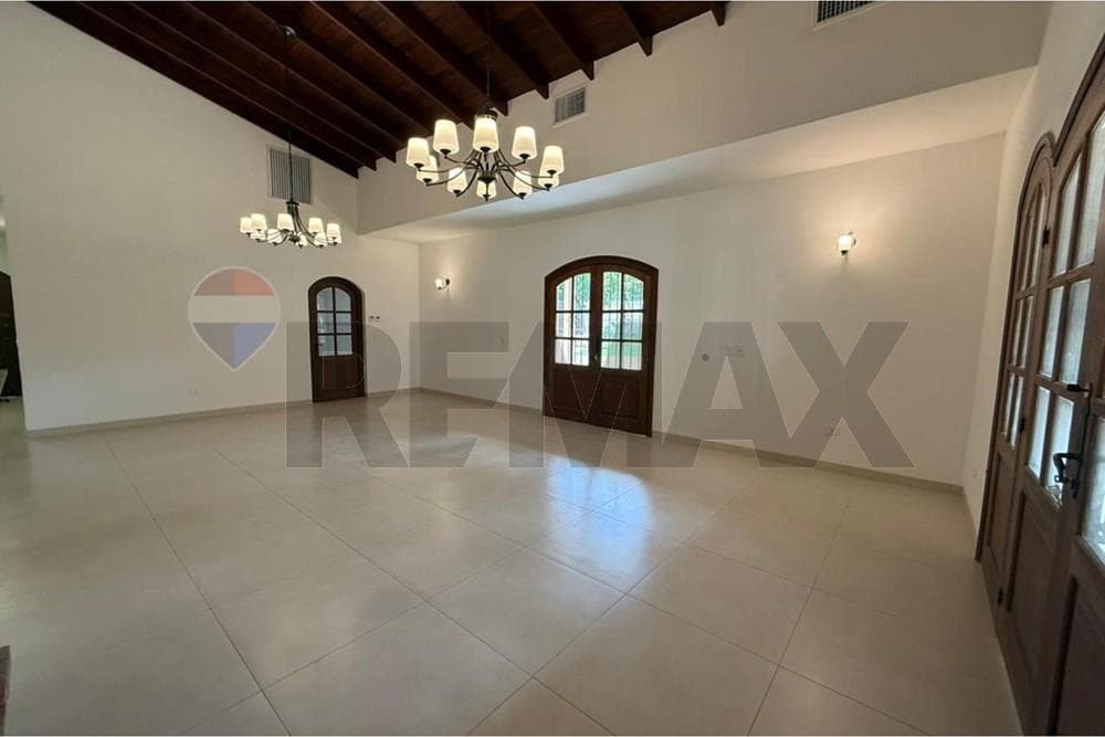 casa de 4 dorm en barrio San Jorge, Asunción, foto 4