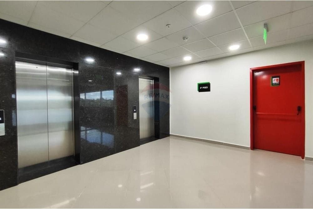 Oficina corporativa de 385 m2 en Villamorra, foto 5