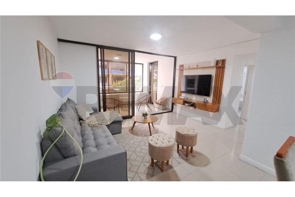 Departamento - Alquiler - Recoleta, Asunción, Paraguay, foto 2