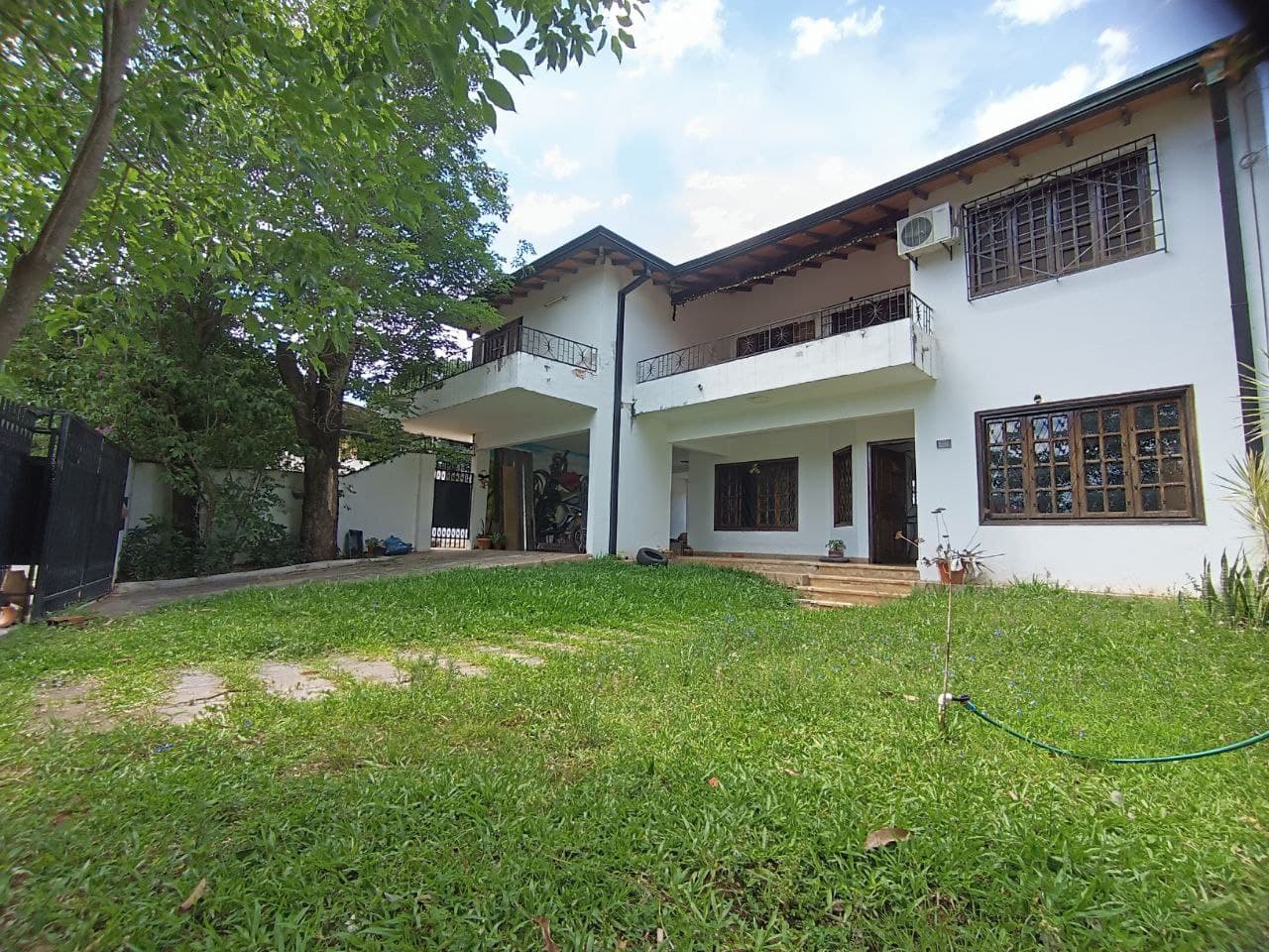 Residencia de 5 dorm en Fernando Sur, foto 2
