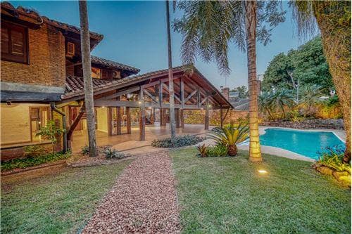 Casa de 8 habitaciones Rústico Moderno en Asunción Bº Carmelitas lote de 1580 M2, foto 2