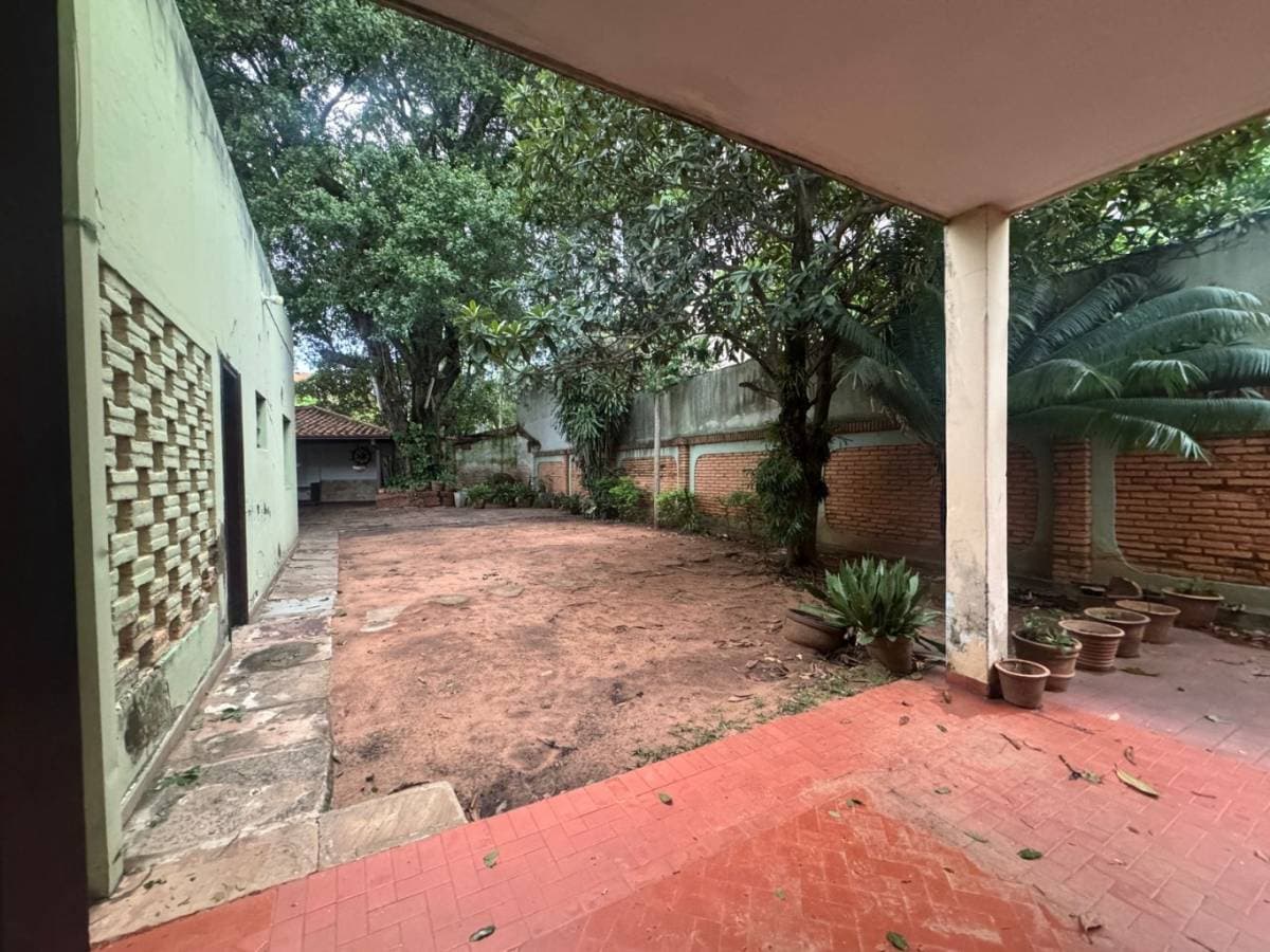 Casa a refaccionar sobre avda. Santisimo sacramento, foto 2