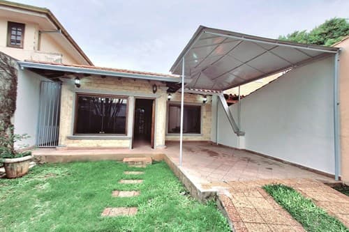 Casa-Alquiler-Av. Defensores del Chaco, San Lorenzo, Central, foto 1