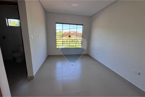 Duplex a estrenar en venta en la ciudad de Luque, foto 5