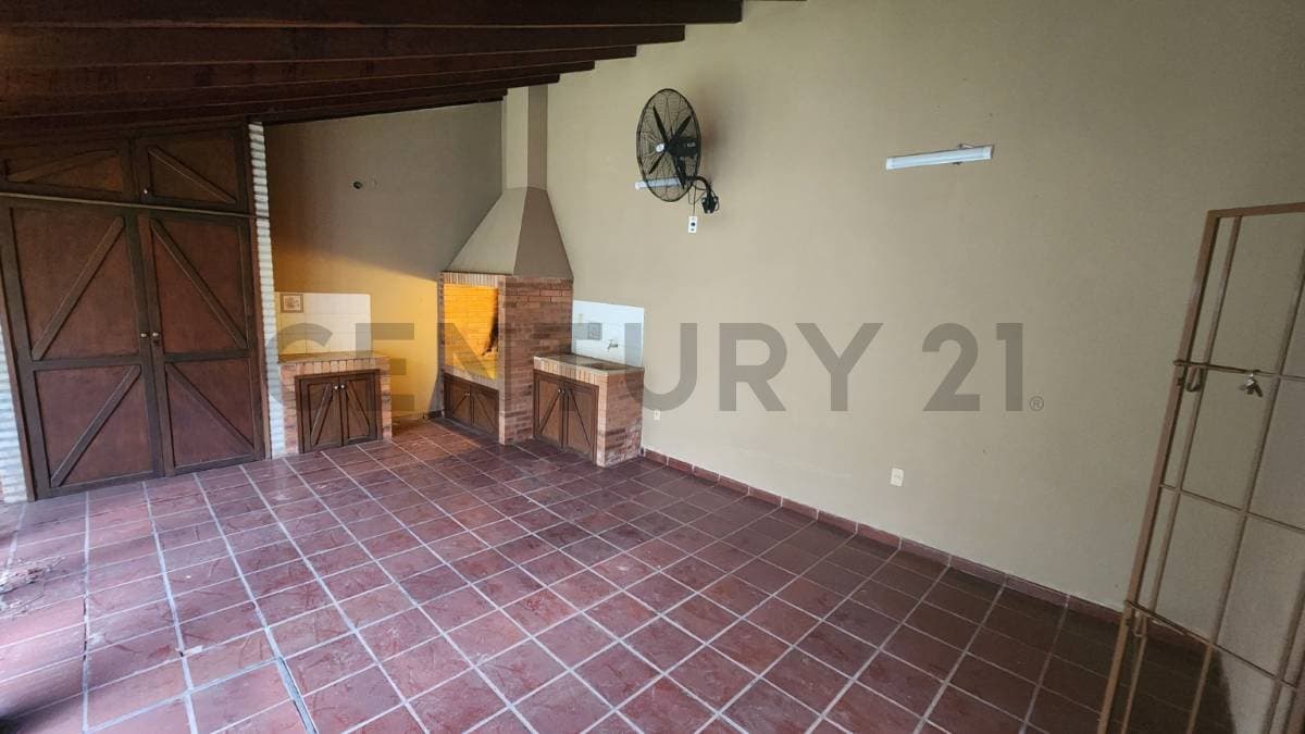 Casa tipo chalet en barrio villa aurelia — foto 3