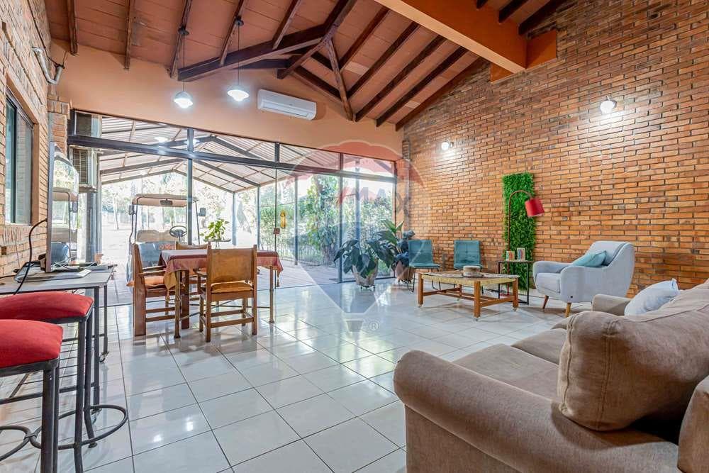 Imponente casa clasica - zona yacht - lambare, foto 3