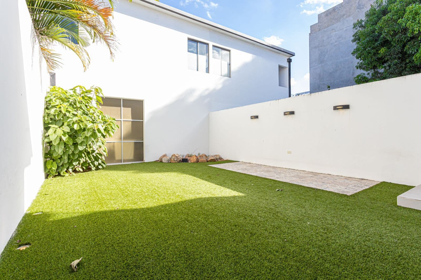 En Venta Hermosa Casa Pareada Con Ascensor- Barrio Herrera — foto 5