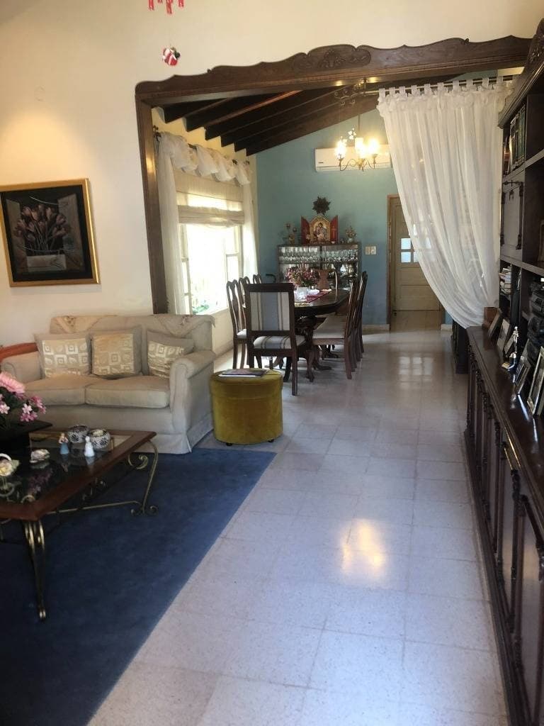 Chalet en mburucuya a 2 cuadras de 1er presidente y 3 de stma Trinidad, foto 4