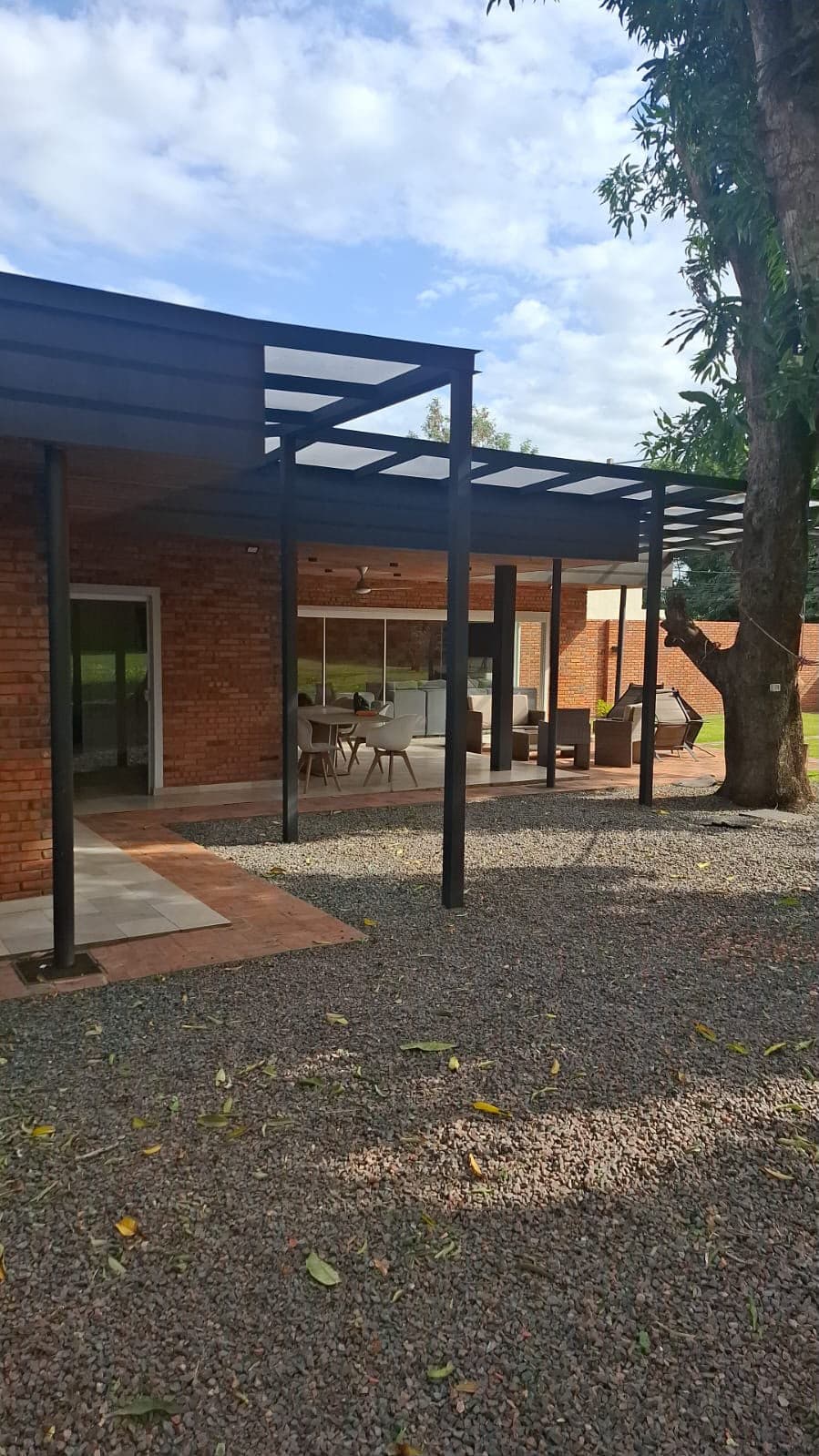 Alquiilo casa amoblada en barrio cerrado - Luque, foto 2