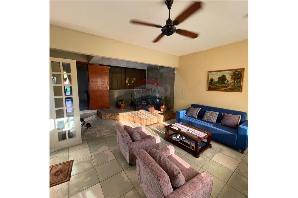 Casa en alquiler - Lambaré — foto 2
