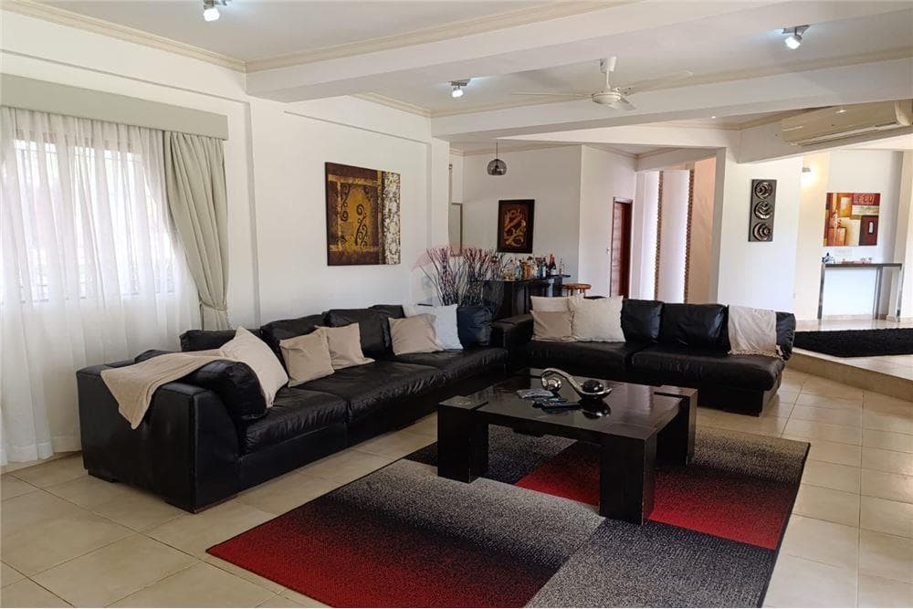 Hermosa y amplia residencia en Fernando de la Mora, foto 3