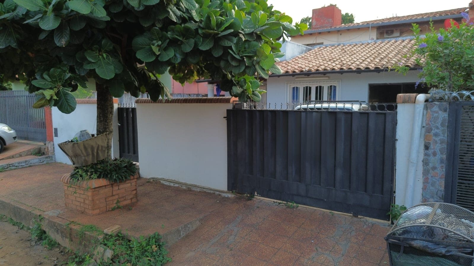 En venta amplia residencia - zona palacio de Luque, foto 4