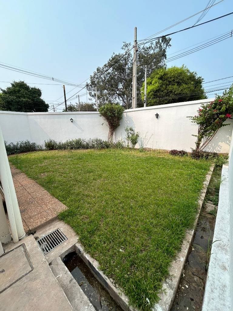 En alquiler duplex en loma pyta asuncion