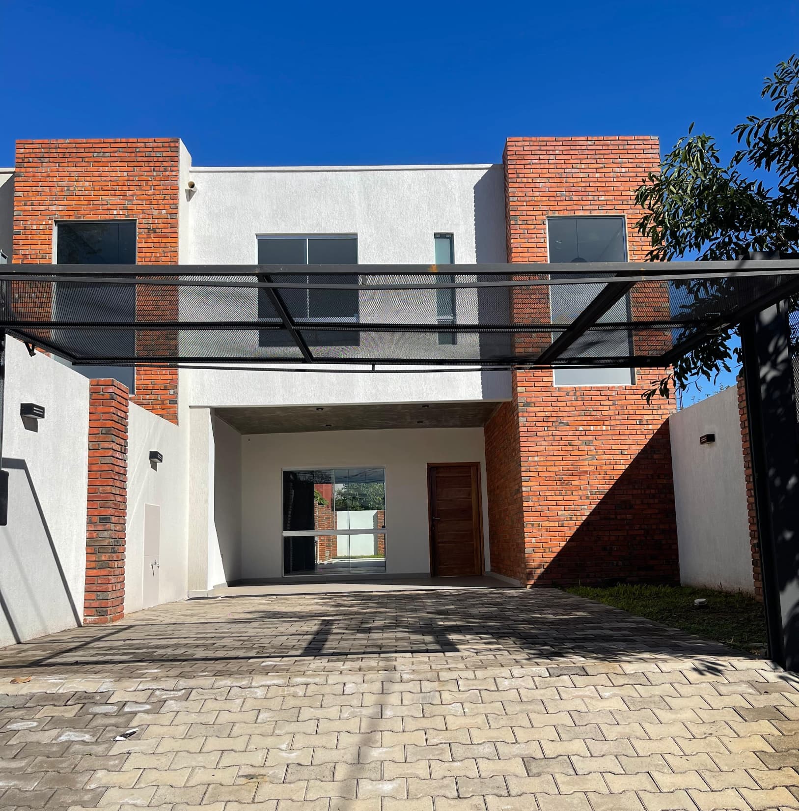 Alquilo duplex, Luque, cuarto barrio