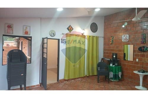 Casa-Alquiler-PY Central Aregua, foto 2