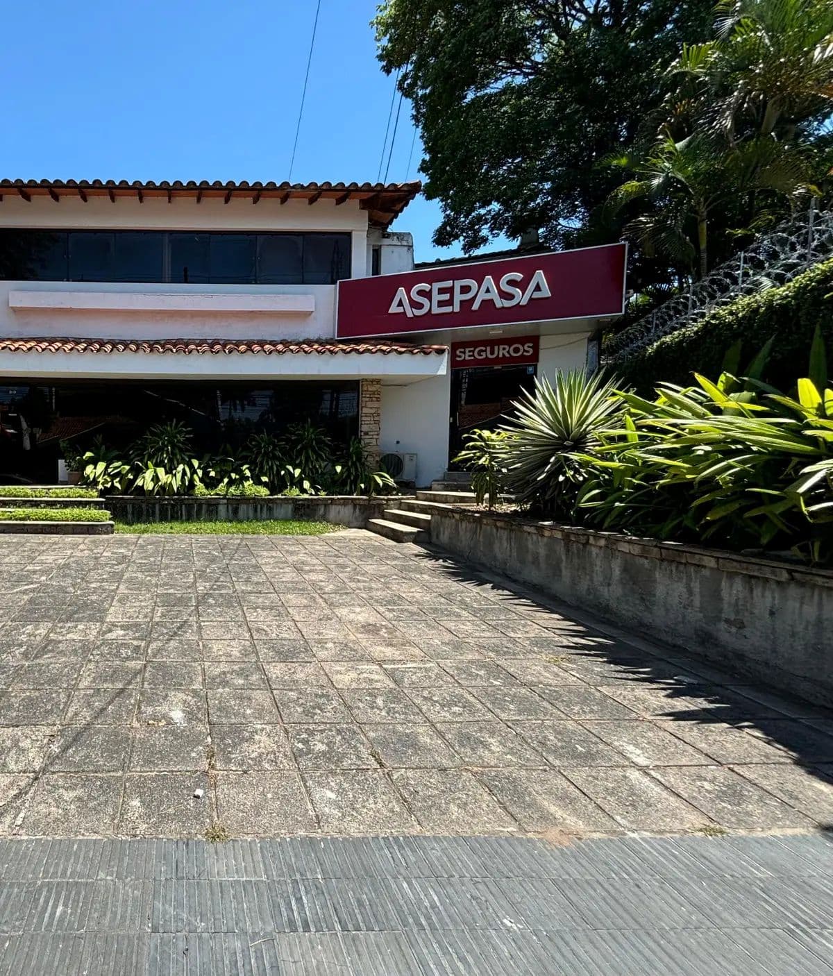 Local Comercial en alquiler | Barrio Mcal. López