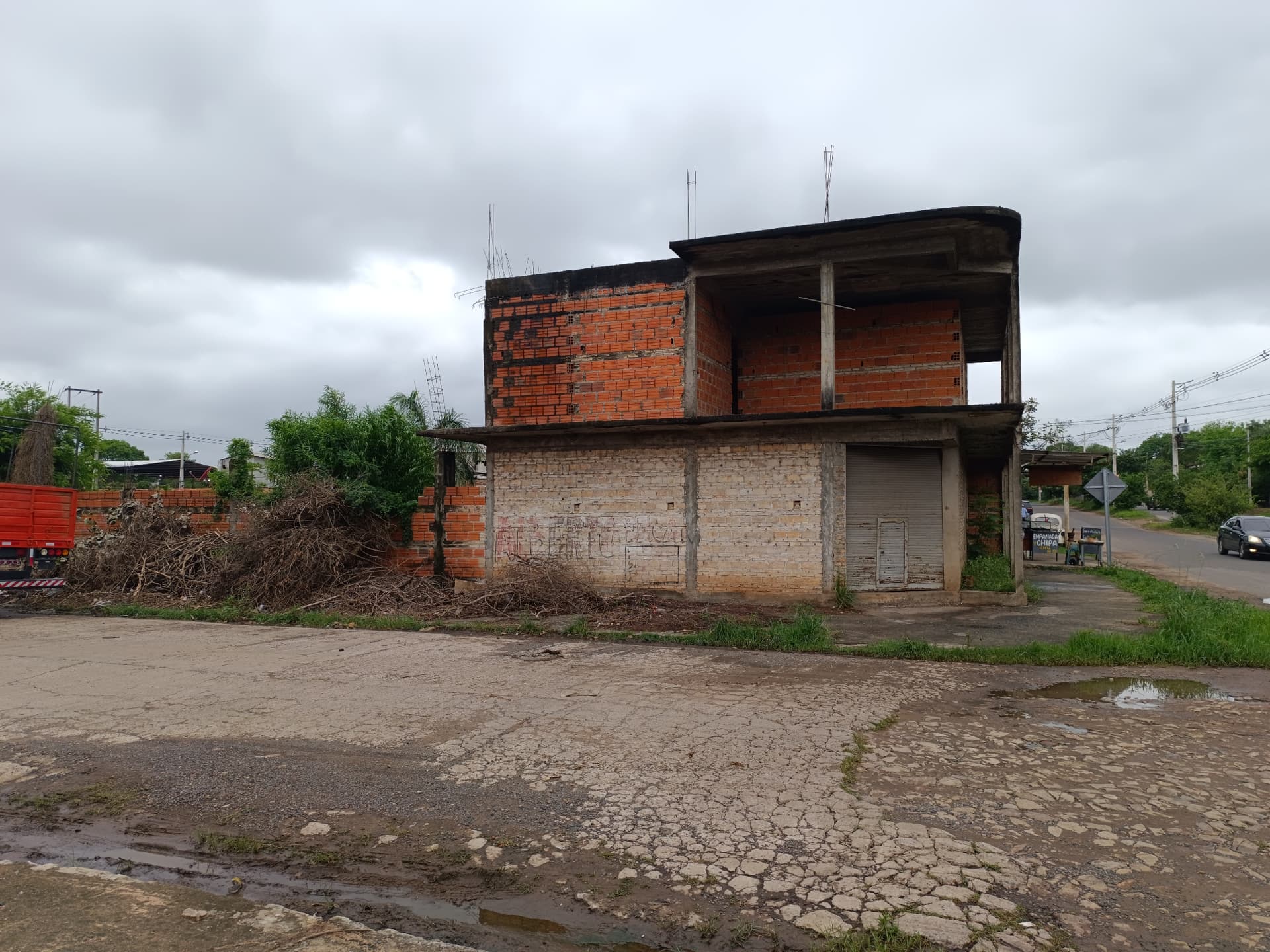 Edificio de oficina o departamento a terminar en Mariano Roque Alonso, foto 3