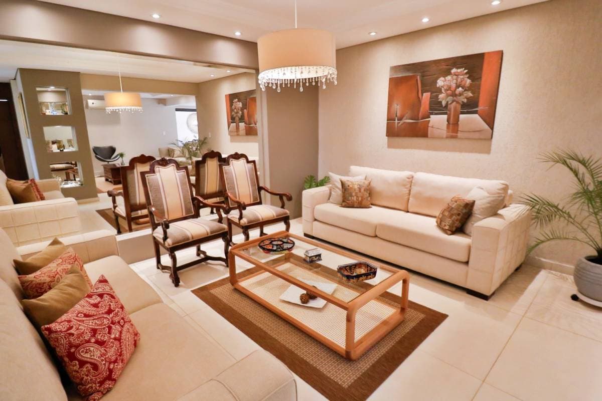 En venta, residencia en Las Lomas, foto 5