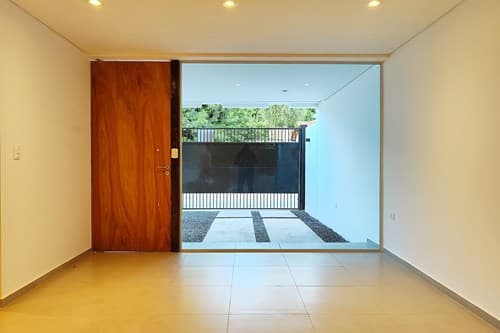 Dúplex-Venta- Fernando de la Mora, Central, foto 3
