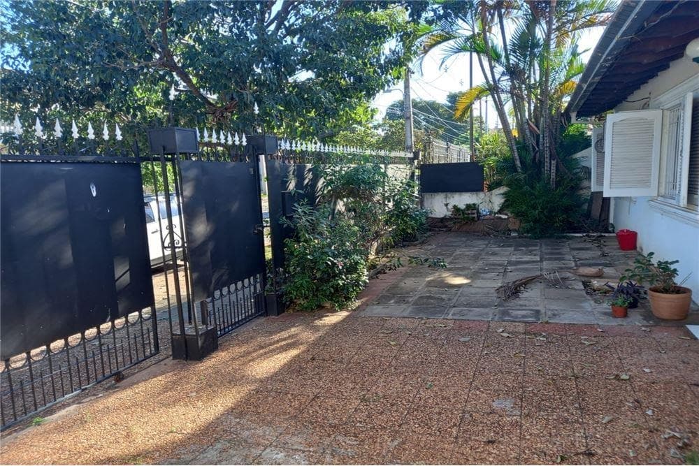Chalet a refaccionar a pasos de santisima Trinidad, foto 4